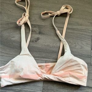 Dippin Daisy Bikini Top